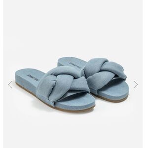 Johnny was ojai sandal size 8